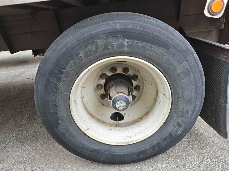 2012-great-dane-trailer-image-5