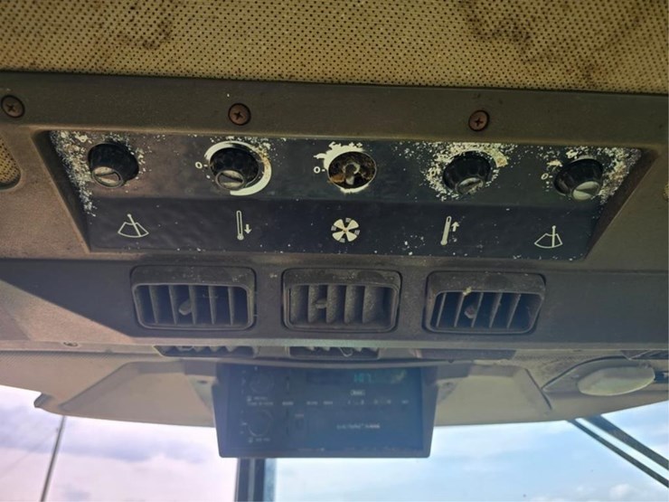 john-deere-4455-image-28