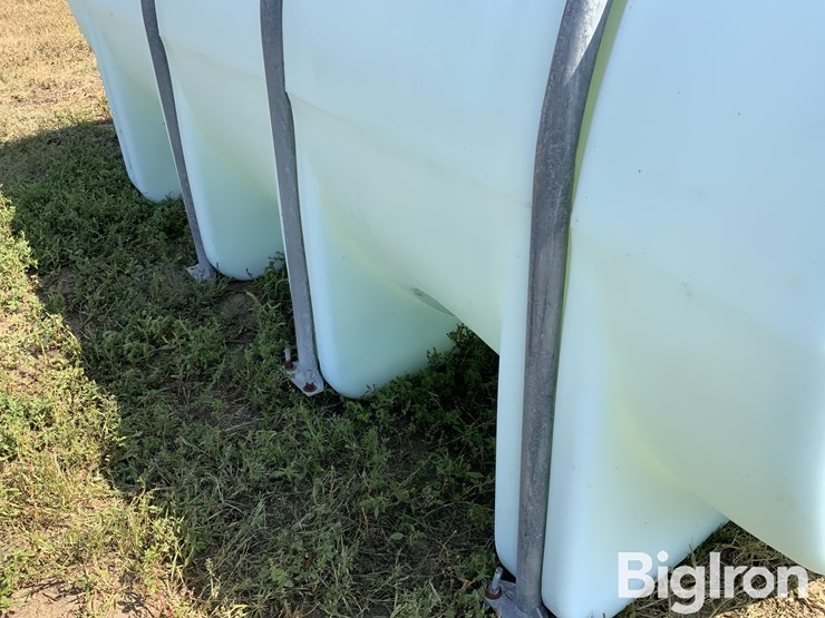 2550-gallon-poly-tank-image-9