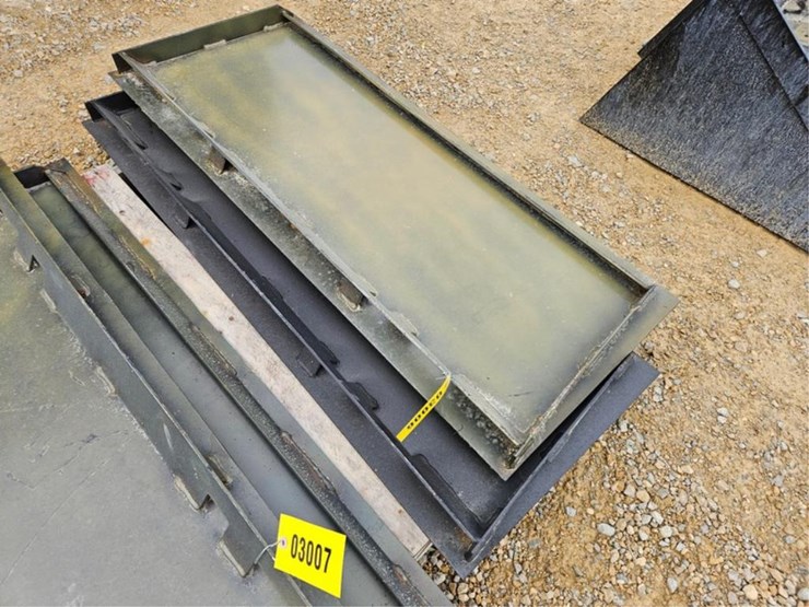 #3006-•-(2)-face-plates-image-6