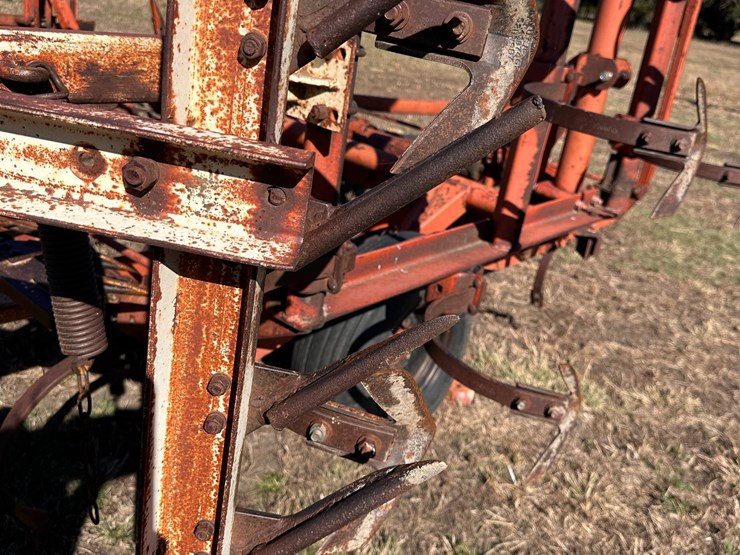 allis-chalmers-1350-image-17