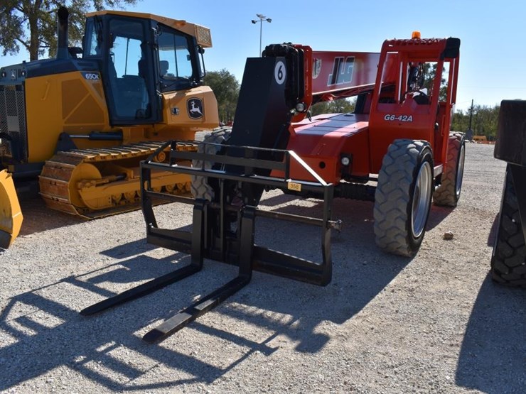 jlg-6042-forklift-(serial-#-0160080075)-(showing-appx-2,975-hours,-up-to-th-image-1