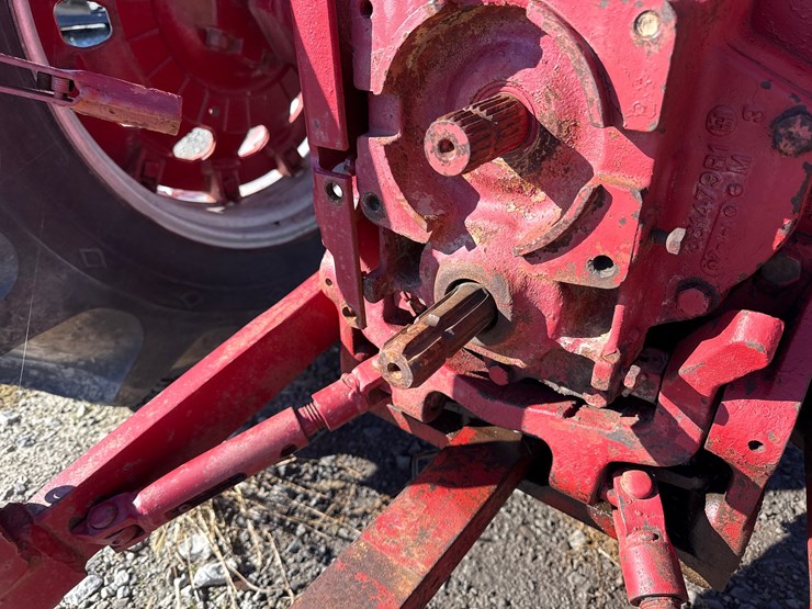 1965-international-706-image-9