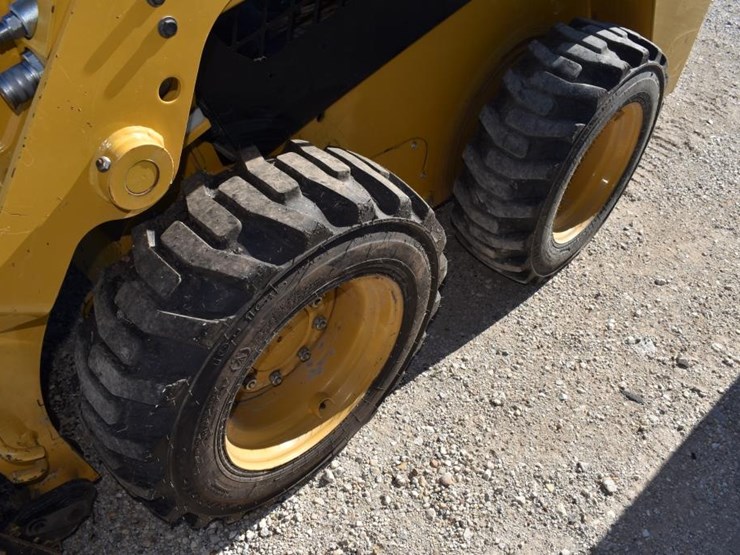 caterpillar-226d-image-8