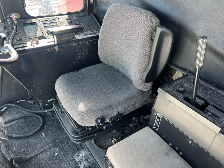 case-ih-1680-image-21