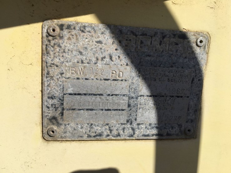 1991-bomag-bw122pd-image-11