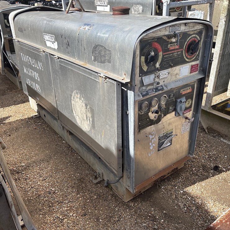 #2563 • LINCOLN SAE400 WELDER | PARTS OR REPAIR