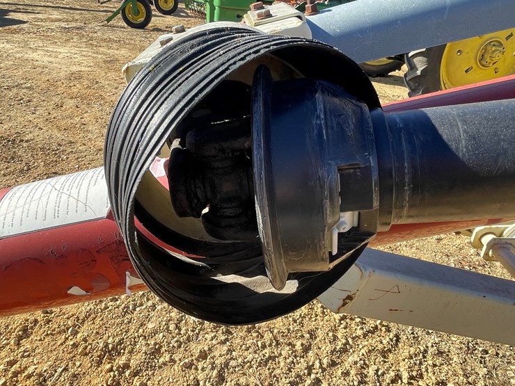 buhler-farm-king-831-image-7