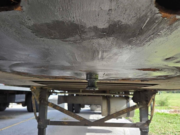 2012-great-dane-trailer-image-9