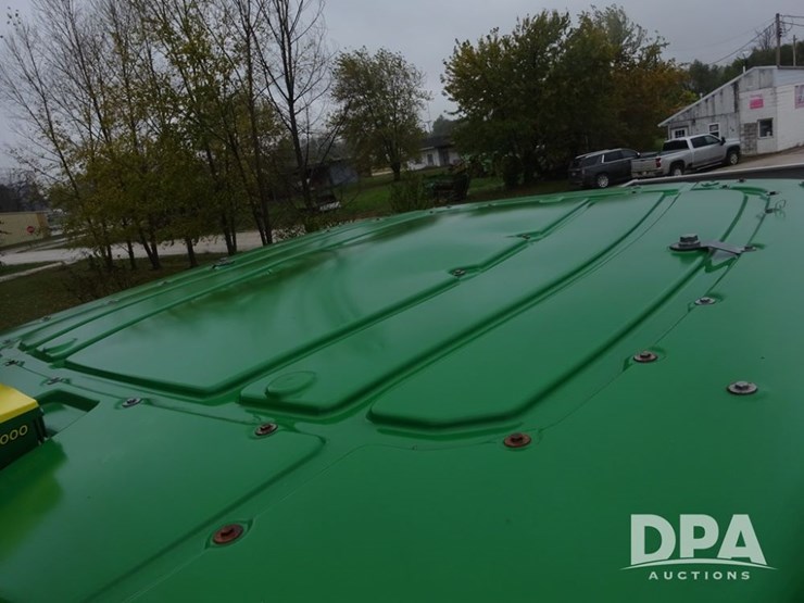 2018-john-deere-f4365-image-79