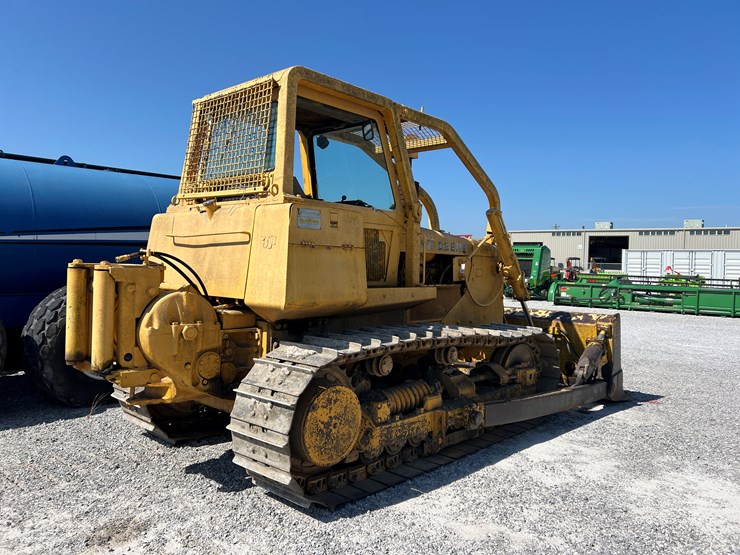 john-deere-850-image-8