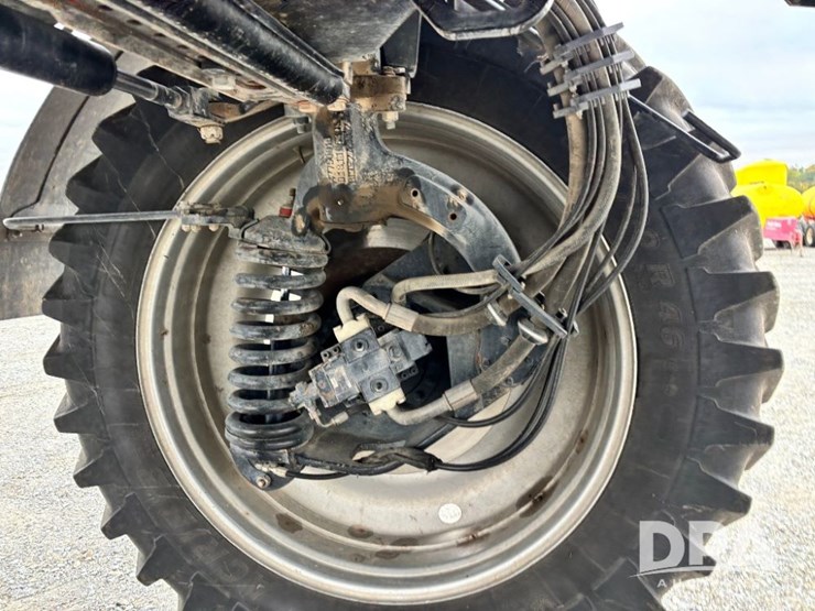 2019-case-ih-patriot-4440-image-36