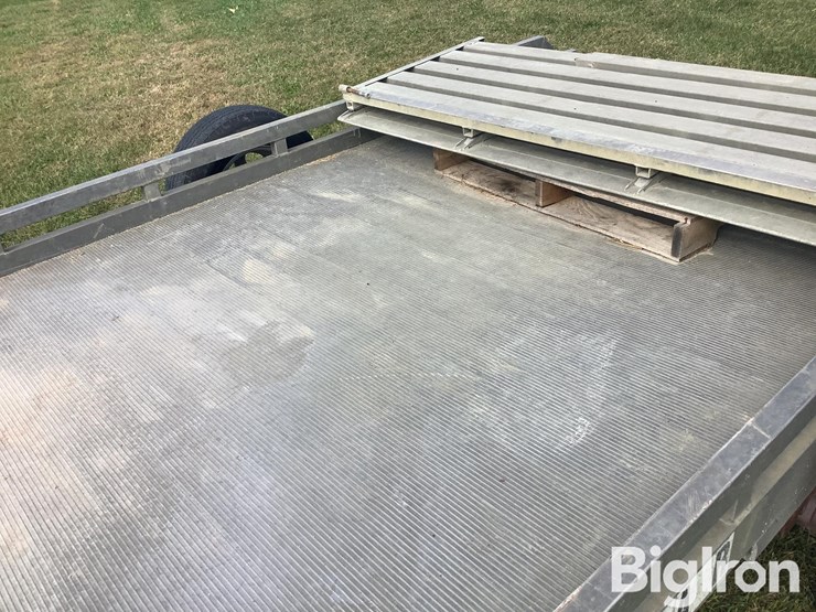 2014-aluma-s/a-utility-trailer-image-16