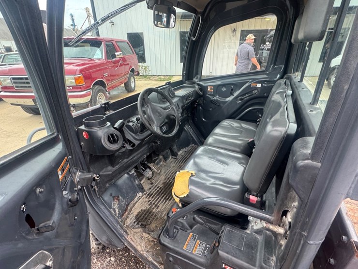 kubota-rtv-x1100c-image-11