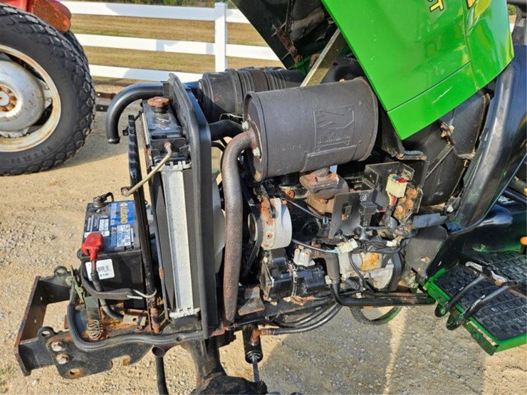 john-deere-2520-image-9