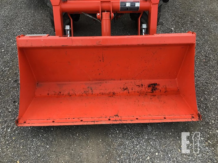 2018-kubota-bx2380-image-10
