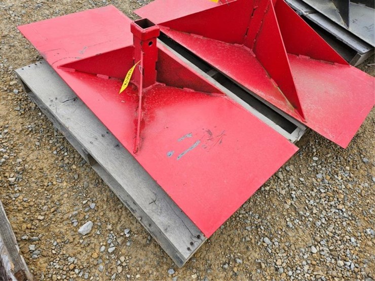 #3012-•-trailer-mover-image-2