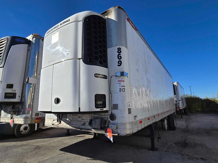 2012-great-dane-trailer-image-1