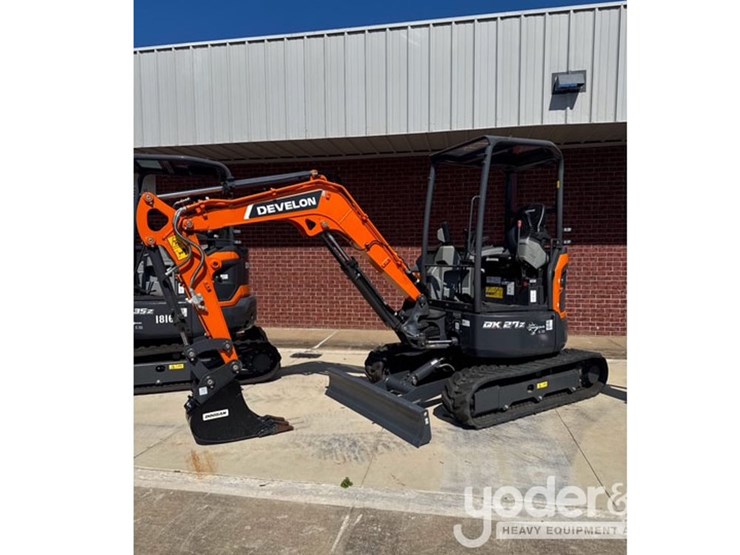 2024-develon-dx27z-7-image-1