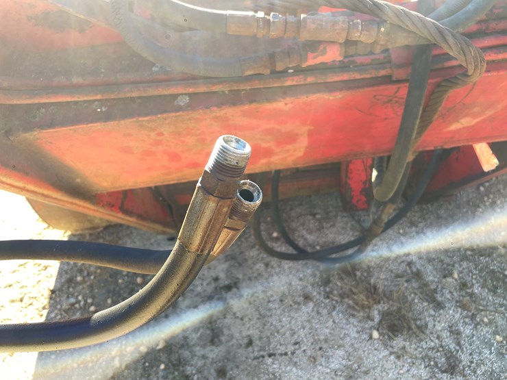 #5937-•-leon-front-end-loader-image-17