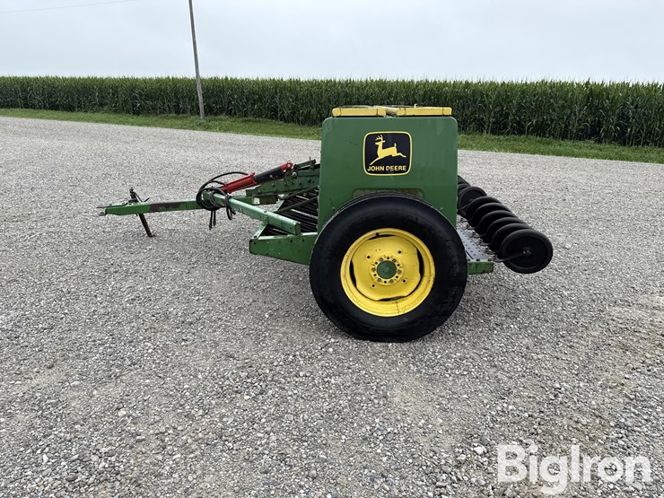 john-deere-8000-image-8