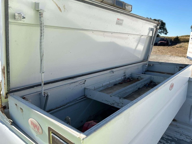 2006-chevrolet-silverado-1500-image-18