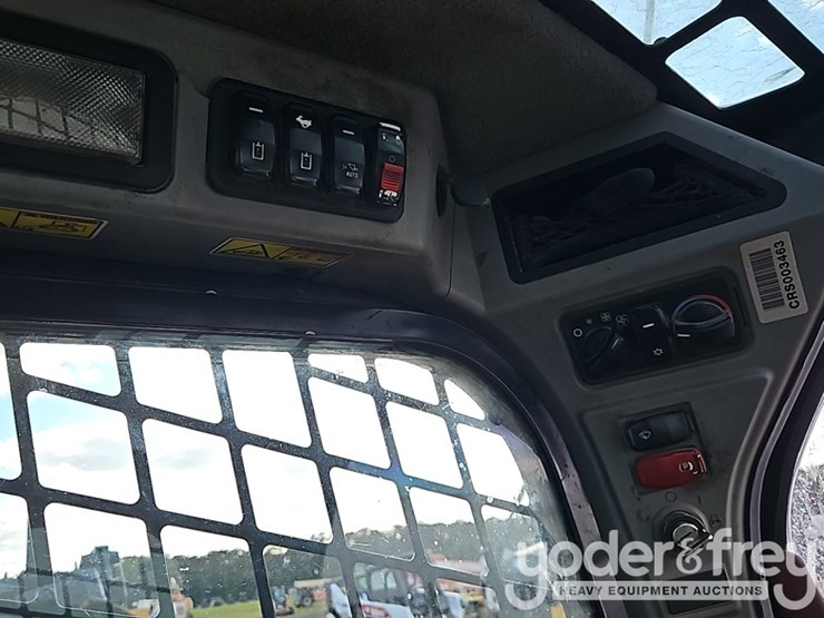 2019-caterpillar-262d3-image-23