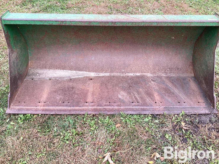 john-deere-72-image-11