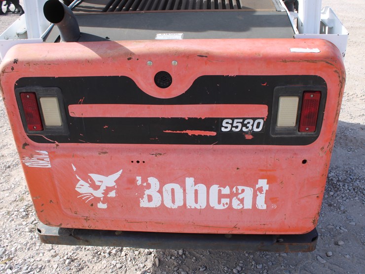 2015-bobcat-s530-image-32