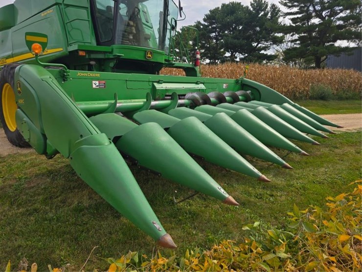 john-deere-608c-image-11