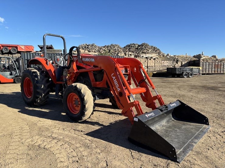 2018-kubota-m5-111d-image-2