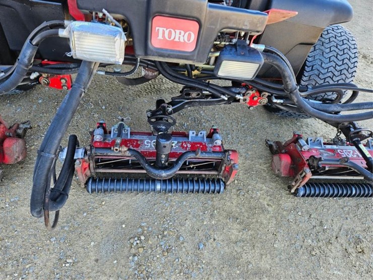 toro-reelmaster-5210-image-10
