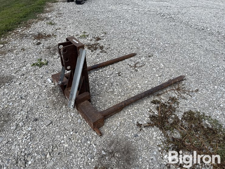 shop-made-bale-spear-image-1