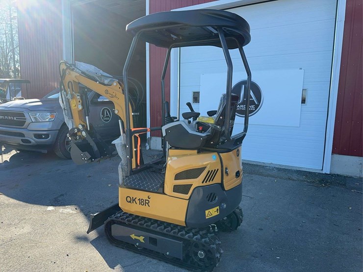 2025-cfg-qk18r-mini-excavator-image-7
