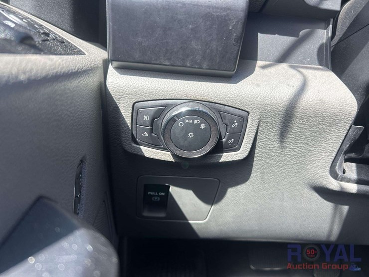 2019-ford-f150-image-17