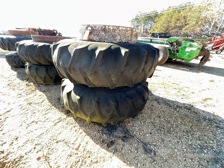 #5941-•-set-of-18.4-38-duals-image-2