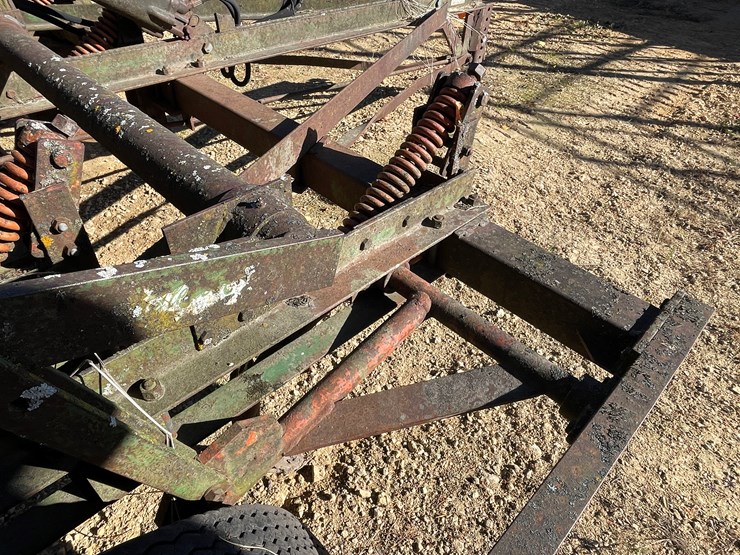 #5921-•-glencoe-giant-c-chisel-plow-image-20