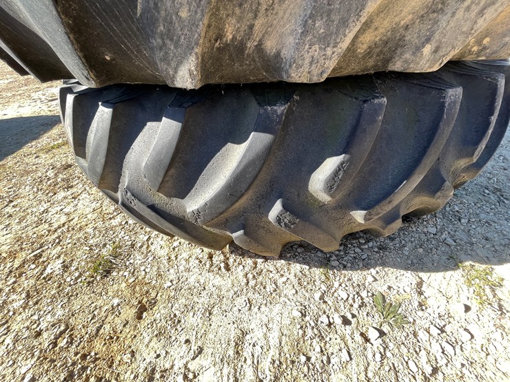 #5945-•-(2)-titan-18.4-38-bolt-on-duals-image-24