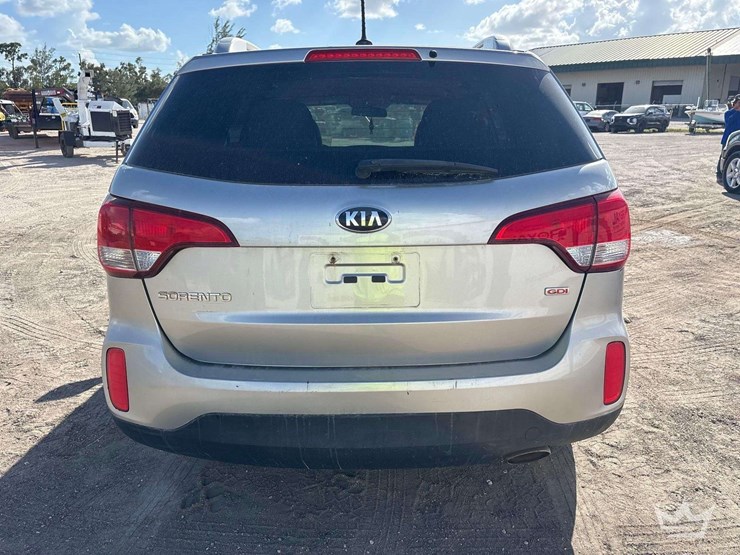 2015-kia-sorento-image-26