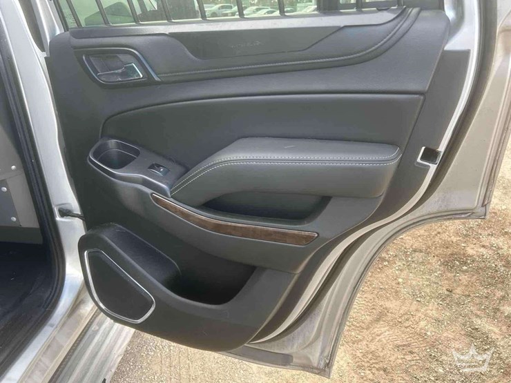 2016-chevrolet-tahoe-image-20