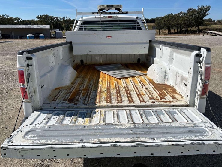 2010-ford-f150-image-19