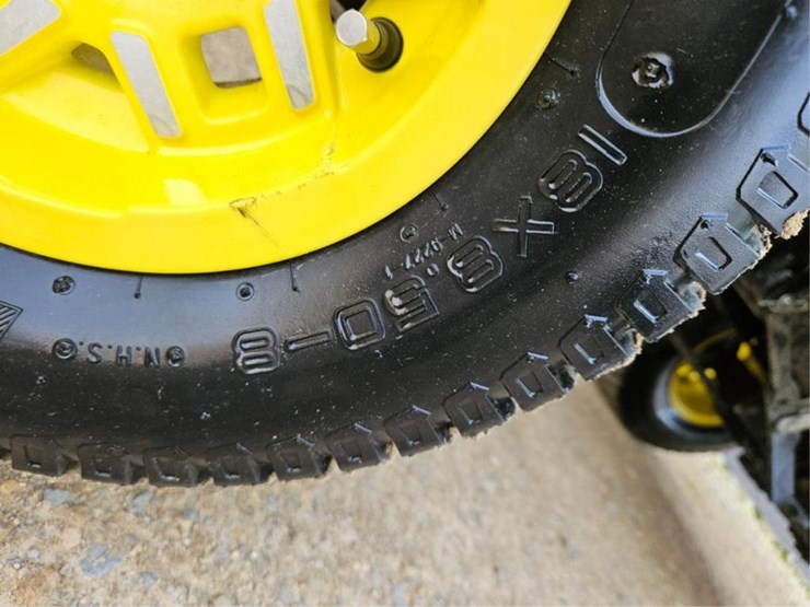 john-deere-x730-image-27