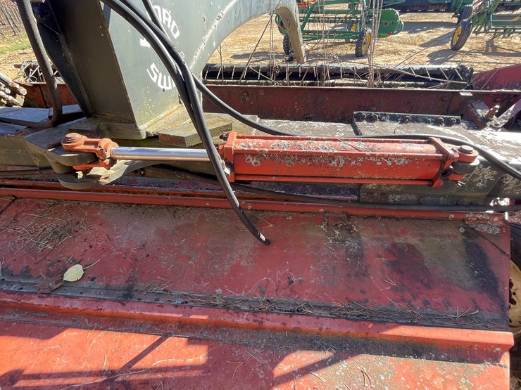 #5916-•-heston-hydro-sling-11'-haybine-image-17