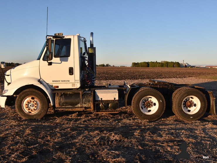 2007-international-8600-image-8