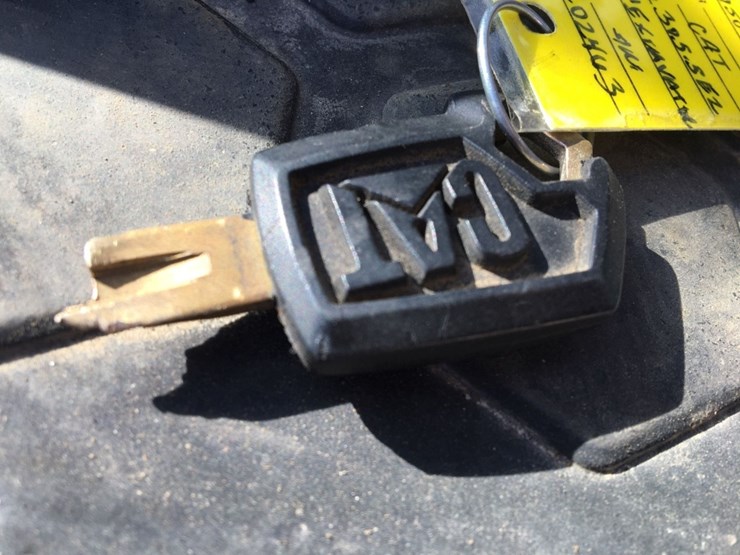 2017-caterpillar-305.5e2-image-13