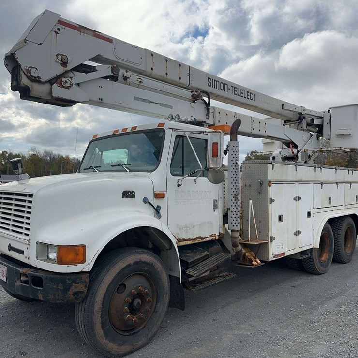 1997 INTERNATIONAL 4900
