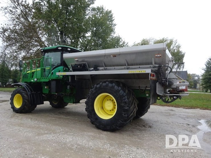 2018-john-deere-f4365-image-33
