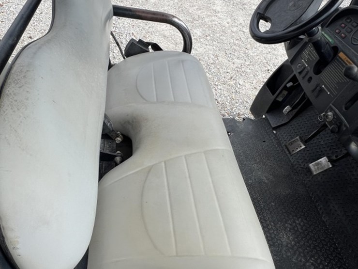 2020-club-car-carryall-1700-image-7