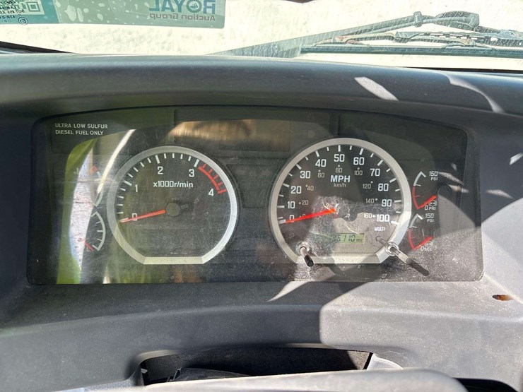 2018-isuzu-ftr-image-26