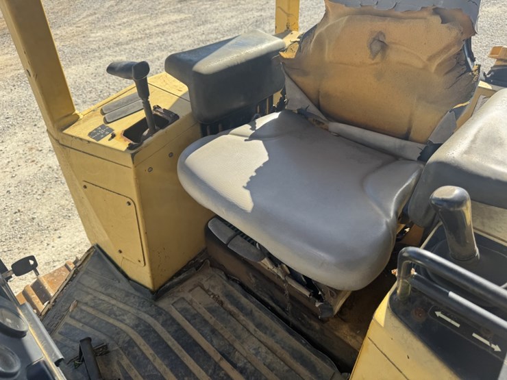 deere-450h-image-10